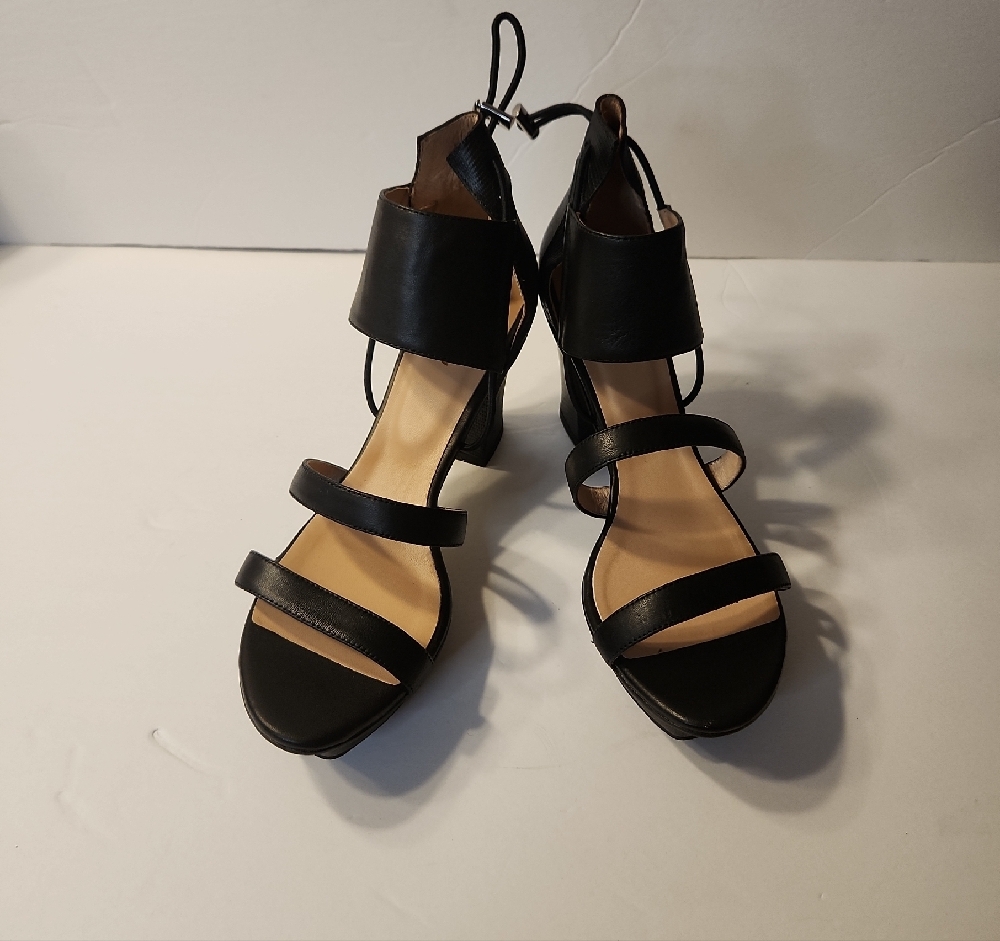 Chic Black Block Heels with Strappy Design